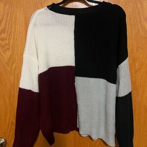 Women’s Color Block Sweater 🩶